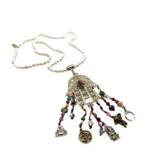 Collar largo Hamsa hecho a mano con ojo y dijes de protección