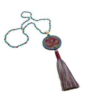 Collar largo OM hecho a mano pieza única mexican boho multicolor