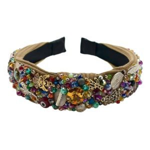 Diadema Bordada a mano con diferentes dijes y cristales KAKI