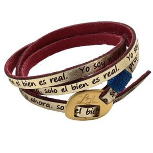 Pulsera de piel con decreto ajustable