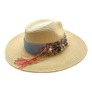 Sombrero con cinta y banda tejida huichol bordada