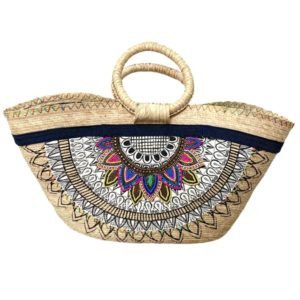 Bolsa de Palma con cinta de mezclilla y chaquira pintada a mano